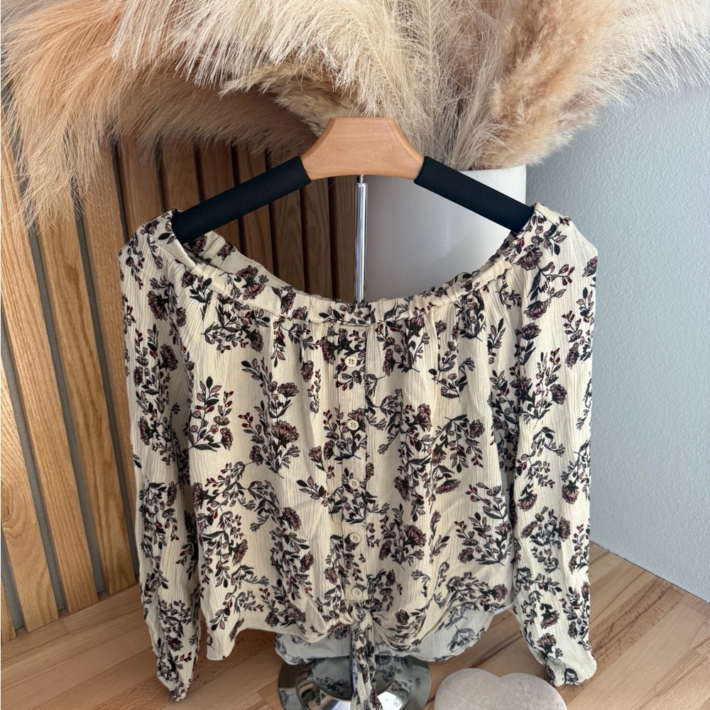 Women’s Cream Floral Off-Shoulder Blouse